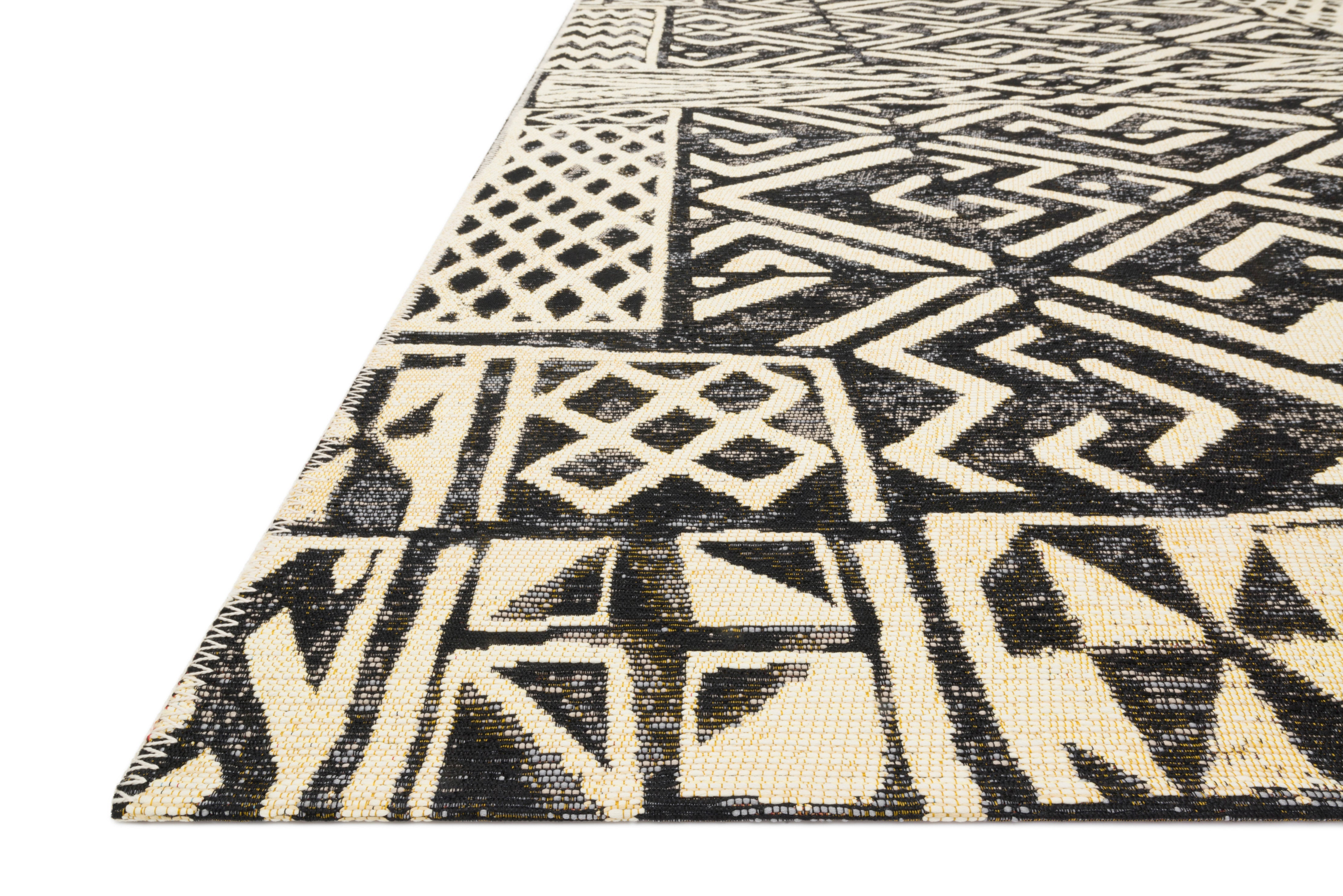Loloi Rugs Mika Collection Rug in Ivory, Black - 10.5 x 13.8 feet
