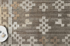 Loloi Rugs Akina Collection Rug in Charcoal, Taupe - 5 x 7.5 feet